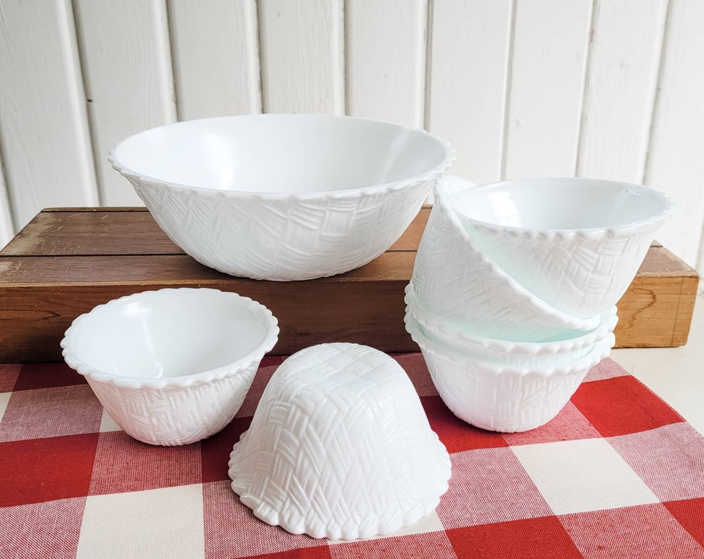 Vintage Milk Glass Basket Weave Dessert Bowls 1960's, Complete Set of 7