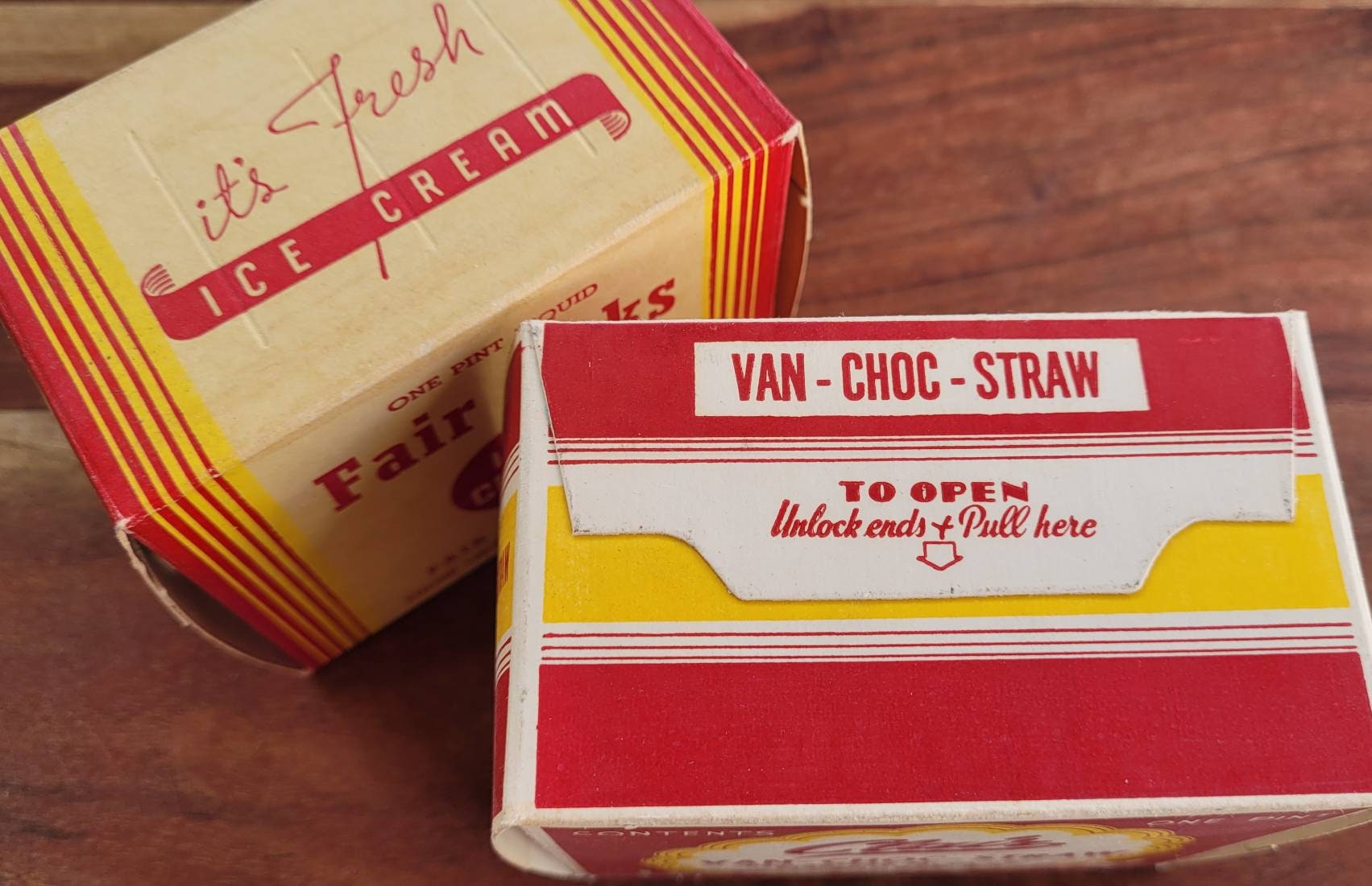 Pair of Cute Vintage ICE CREAM BOXES 1940s