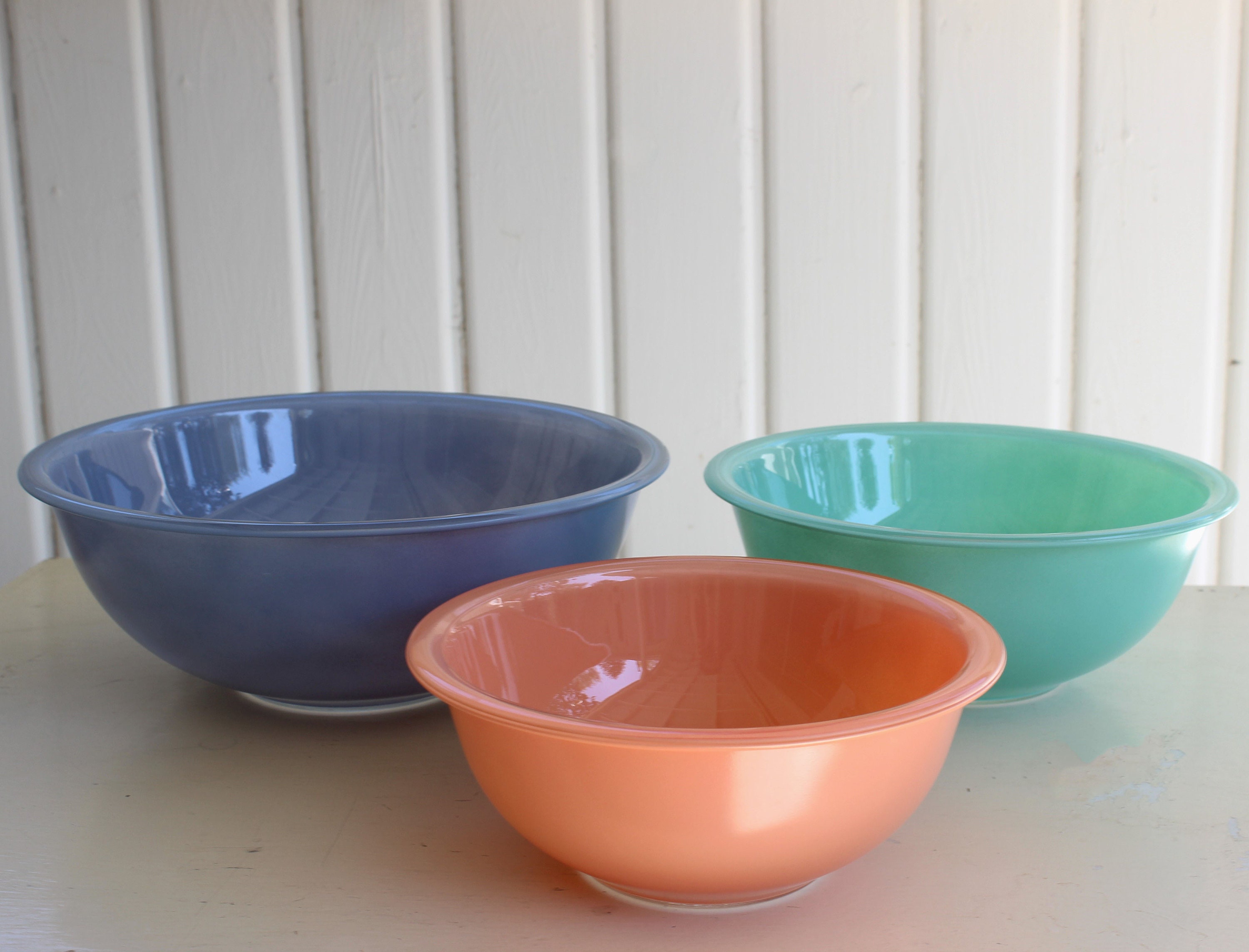 Vintage PASTEL PYREX Mixing Bowls, Nesting Bowls Clear Bottom Pink