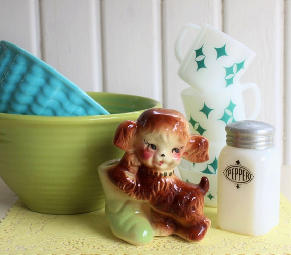 Cute Vintage PUPPY HUGGING BOOT Ceramic Planter, 1940's Kitschy Decor