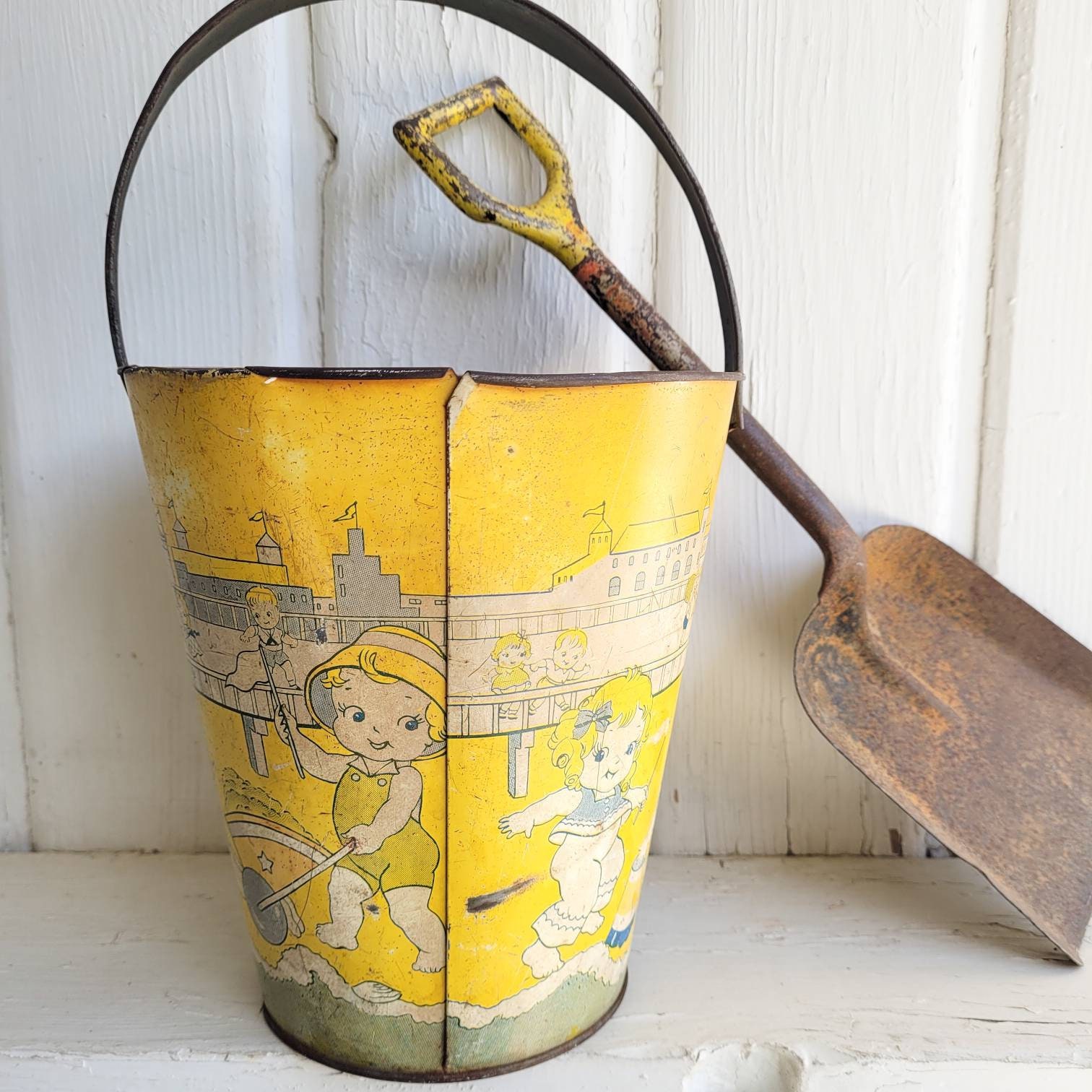 Cute Vintage Metal BEACH BUCKET & SHOVEL, Chippy Children's Toys