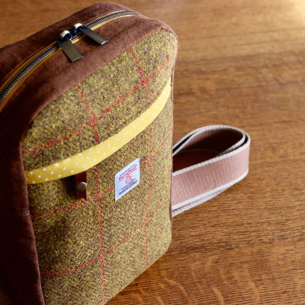 Golden Harris Tweed y Essex Linen Sling