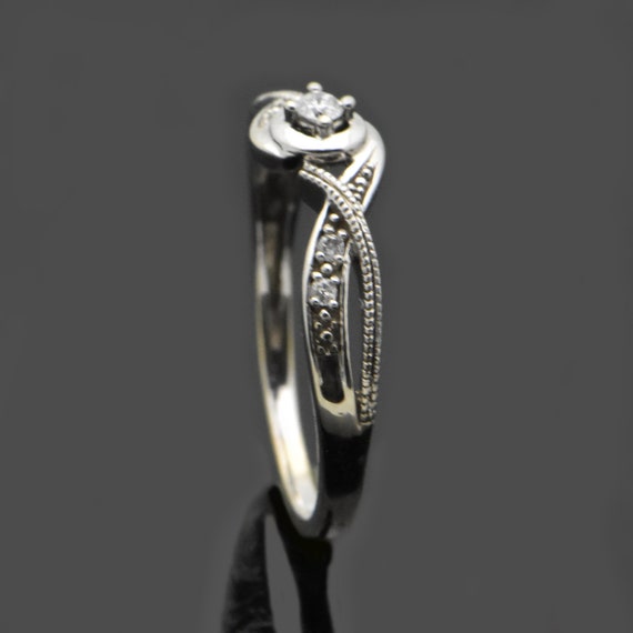 Vintage 14kt white gold ring with Diamonds - image 4