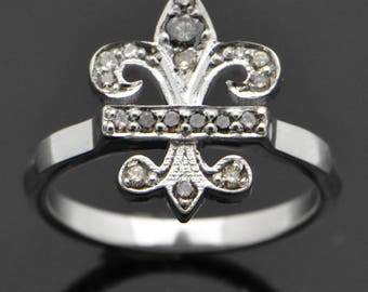 14kt Weißgoldring im Fleur-de-Lis-Design