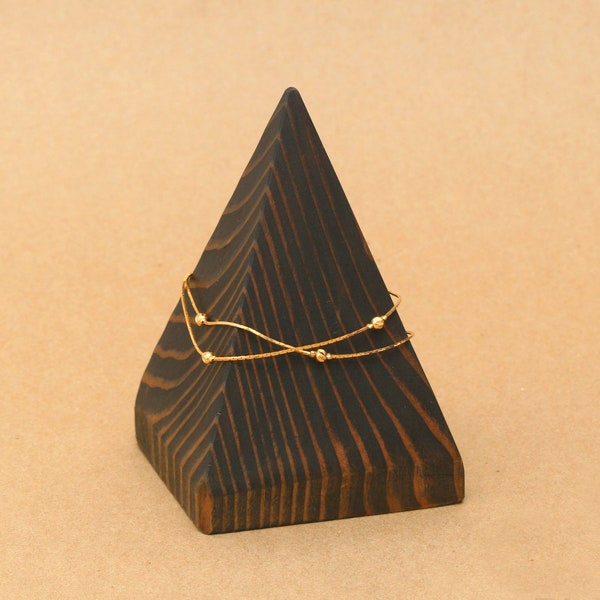 Wood Pyramid Bracelet Display / Bangle Bracelet Display / Bracelet Holder / Bracelet Stand / Pyramid Display / BR015