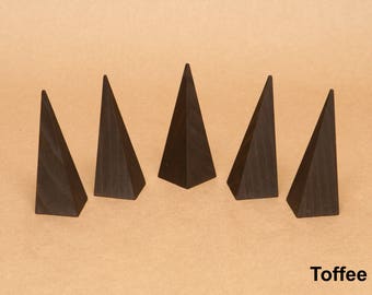 Ring Display / Ring Holder / Finger Display / Pyramid Ring Holder / Ring Cone / Ring Stand / Ring Organizer / Solid Wood / RN001