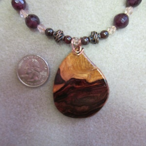 Genuine Garnet Beaded Necklace with Rare Khamphi Rosewood Pendant January Birthstone image 3