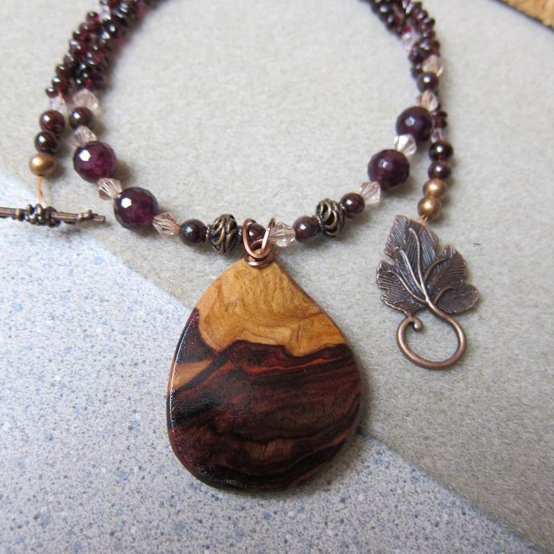 Genuine Garnet Beaded Necklace with Rare Khamphi Rosewood Pendant January Birthstone image 4