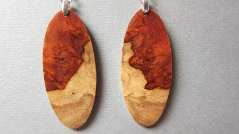 Stunning Exotic Wood Amboyna Burl oval Earrings surgical image 0