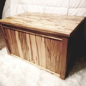 Custom Hope Chest, Custom Foot Locker, Heavy Duty Wooden Bedroom Storage Chest,Kids storage,Bedroom Storage,End of Bed Storage,Bedroom Chest