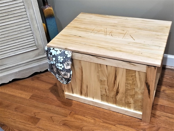 Hand Crafted Personalized Wood Chest Large Made From Reclaimed Wood Pallets  - Hope Chest - Toy Chest by Reclaimed Interior