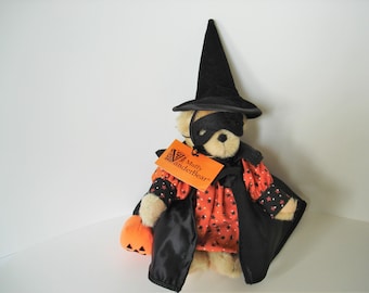 Muffy VanderBear Halloween I: Witch 1986-1988