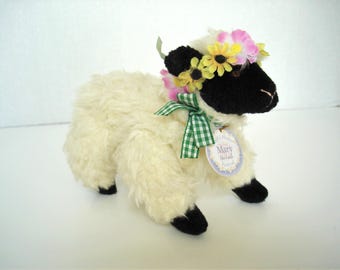 Mary The Lamb Muffy VanderBear's Down On The Farm & Flower Festival Collection Toy Lamb