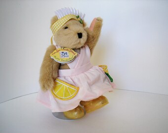 Muffy VanderBear The Lemonade Stand Collection