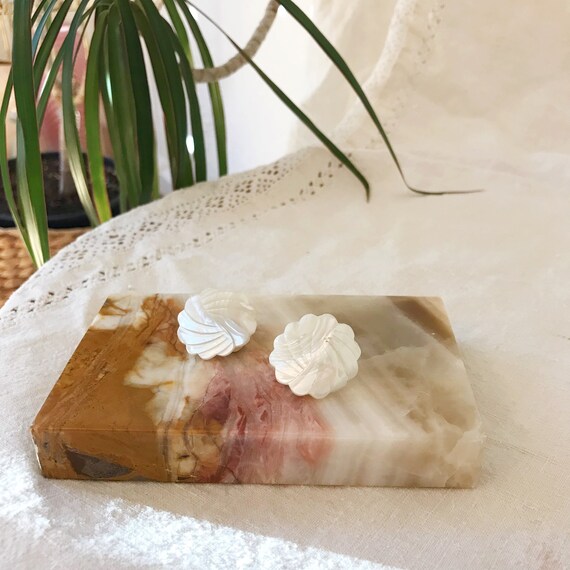 White Shell Earrings - image 2