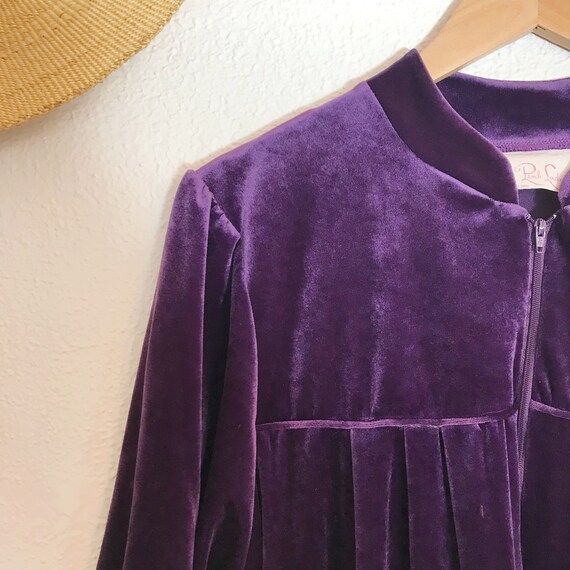Vintage 1980's Rich Purple Velvet Dressing Gown D… - image 4