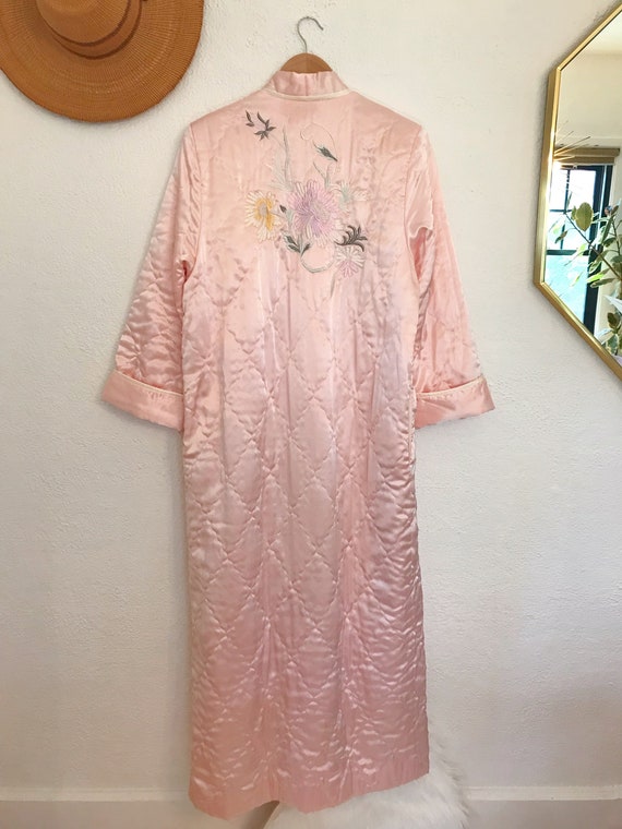 Vintage Embroidered Robe | 1980's Natori Pink Sat… - image 3