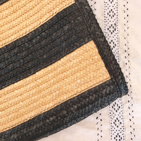 Vintage Neutral Black Stripe Woven Straw Clutch - image 3