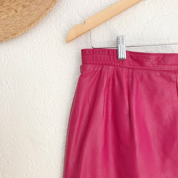 Vintage 80's Raspberry Pink Leather Pencil Skirt - image 4