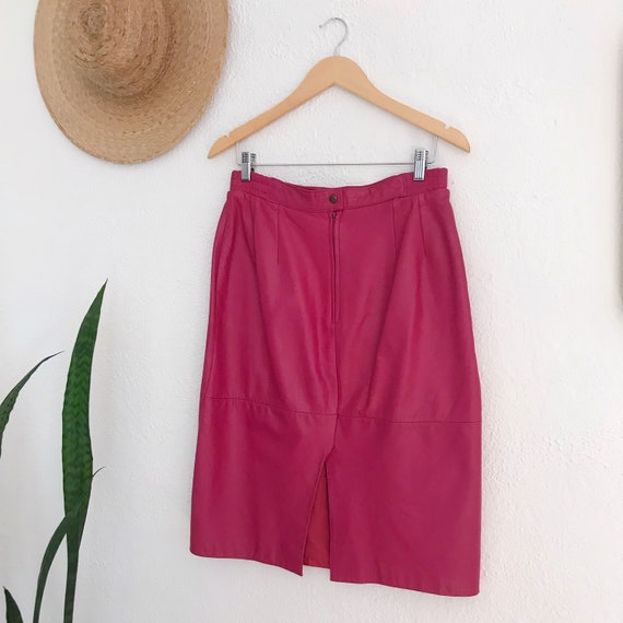 Vintage 80's Raspberry Pink Leather Pencil Skirt - image 5