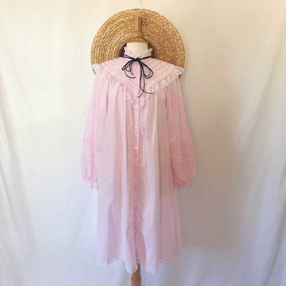 Chemise De Nuit Femme Gilligan & O'Malley – Ivoire, Taille S, Manches Courtes, Chiffon Léger (Neuf)