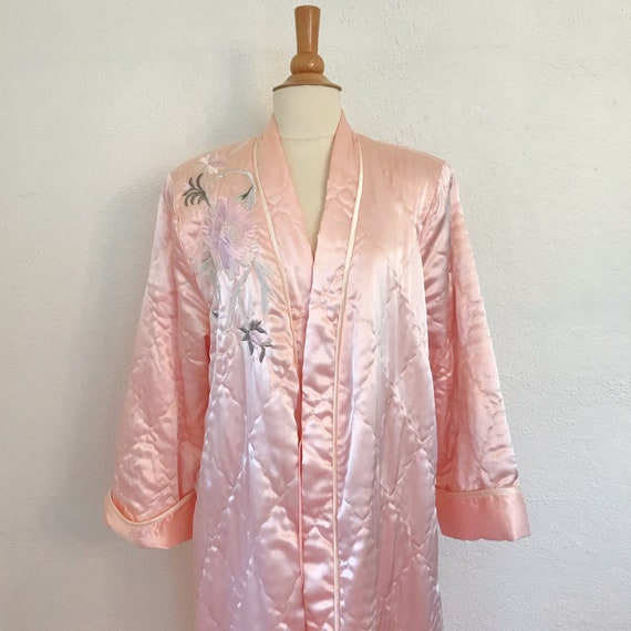 Vintage Embroidered Robe | 1980's Natori Pink Sat… - image 1