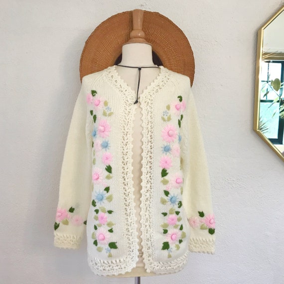 Vintage Embroidered Cardigan | 1960's Pastel Flow… - image 2