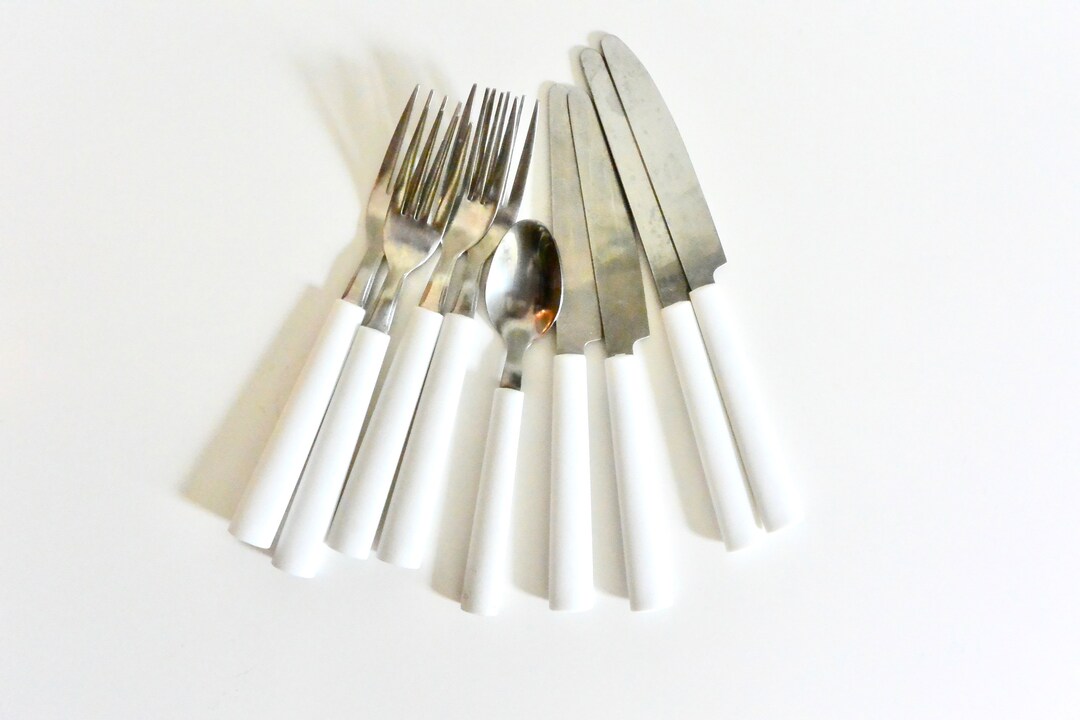 White Flatware Dining Set Stainless Utensils / Serving / Dinner Party