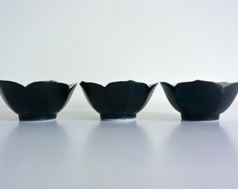 Small Black Porcelain Lotus Bowls - Set of 3