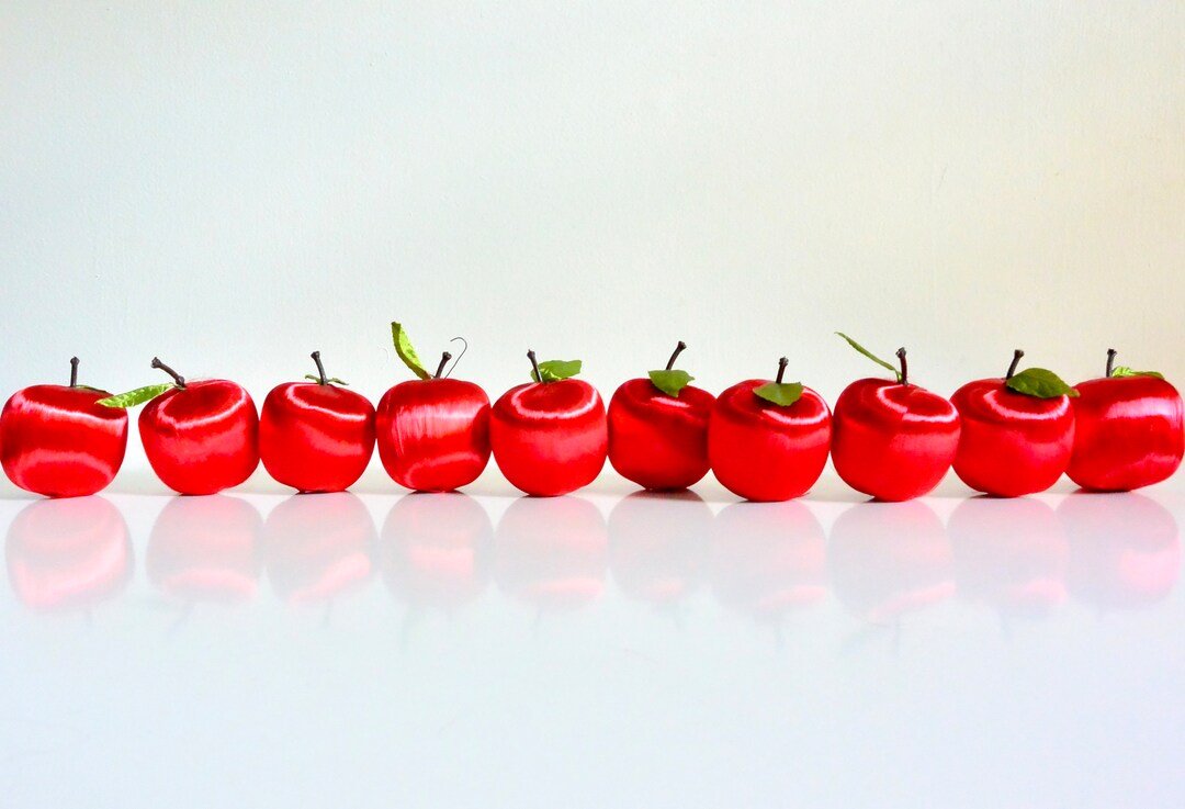 Red Apple Christmas Tree Ornaments Vintage Holiday Decor / Etsy