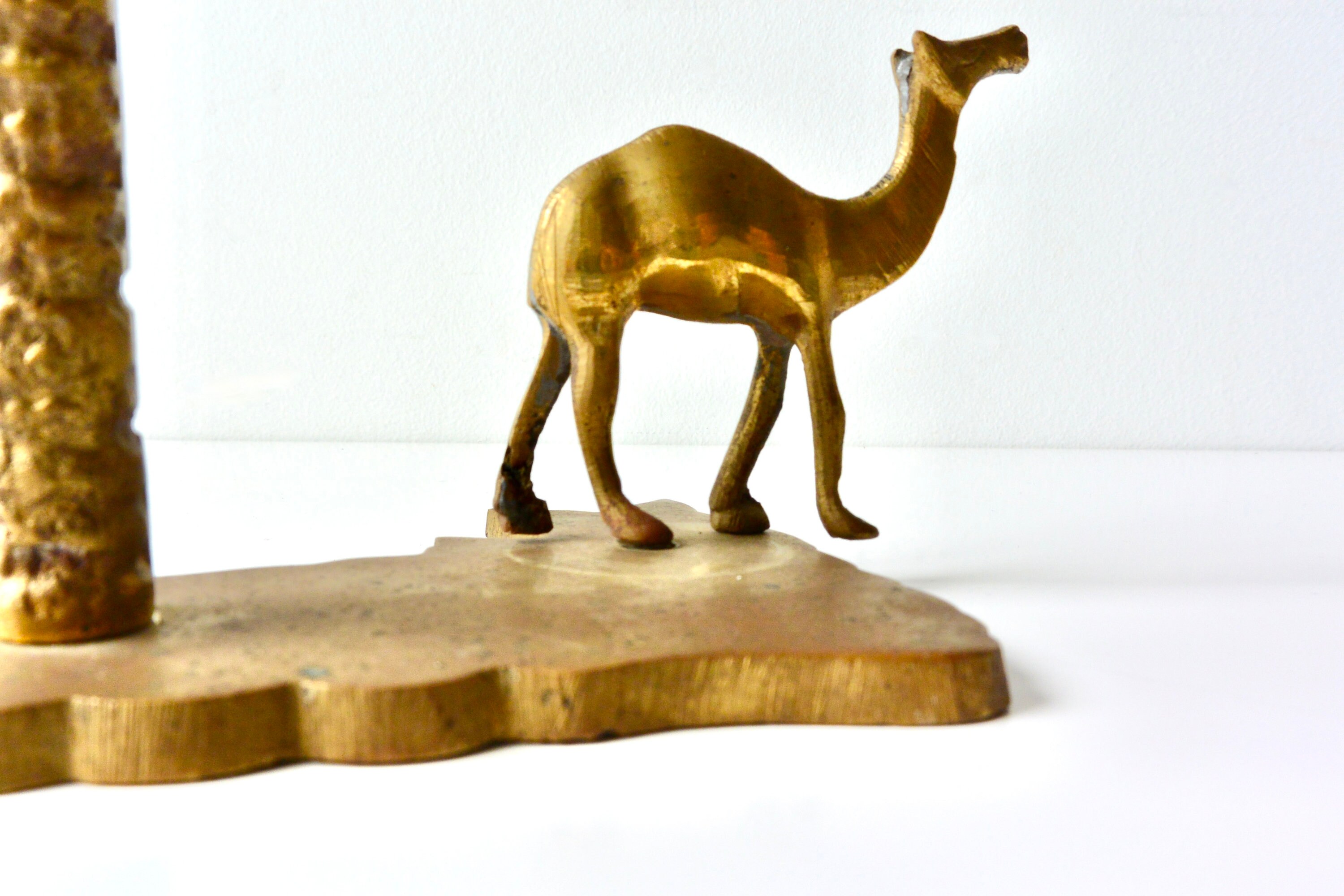 willow tree camel replacement