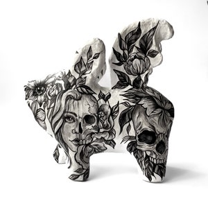 OOAK Piggy volant blanc Intérieur Sculpture animale en papier mâché et peinture à la main dans le style gothique Jour des morts