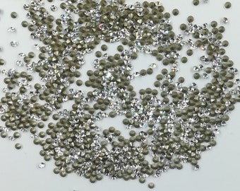 MIX PB1 40 strass Swarovski fond conique mix dimensions:PP5,,7,8,9 CRYSTAL F
