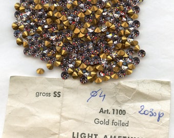 1100 SS18 LA *** 70 Swarovski Strasssteine konische Basis SS18 (4mm30) LIGHT AMETHYST
