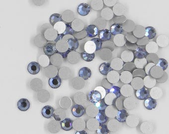 2000 SS28 AL * 36 strass Swarovski a fondo piatto, rif. 2000 SS28 (6,05 mm) ALESSANDRITE