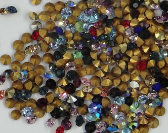 1100 PP24 MIX ***  50 strass Swarovski fond conique PP24 (3,1mm) MIX COULEURS