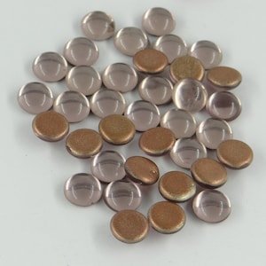 132  *** 20 vintage cabochons round flat back Bohême glass 8mm POWER ROSE gold