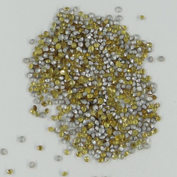 208A 20 *** 60 Vintage Rhinestones Point Back 2,0mm TOPAZ