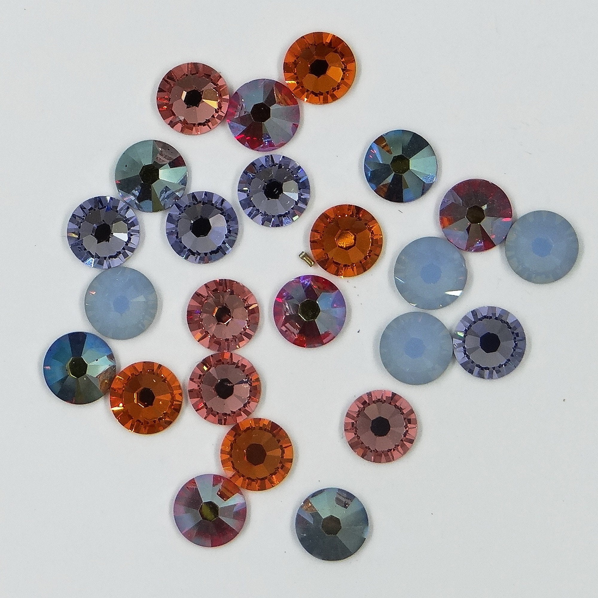 MIX SS30-7: スワロフスキーラインストーン フラットボトム 6.4