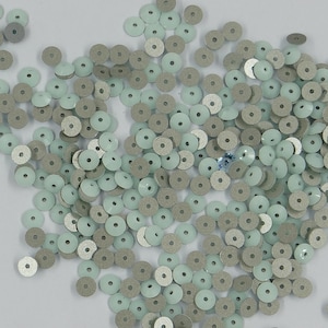 3128 4 MA ** 40 Swarovski sew-stones  4 mm Swarovski crystal MINT ALABASTER