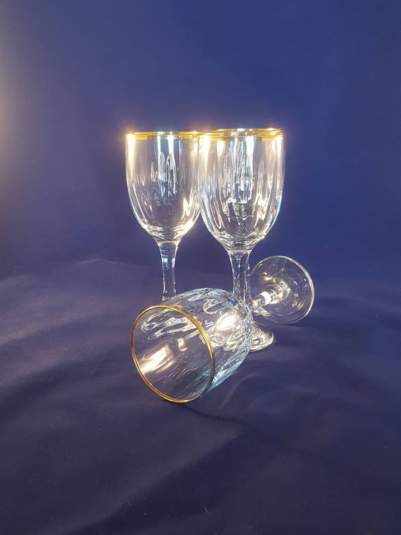 Gold Rimmed Ribbed Wine Glasses Set of 4 Etsy
