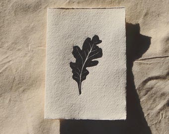Hand Printed Oak Leaf Lino Print Card on Khadi Rag Paper – Handmade Botanical Card