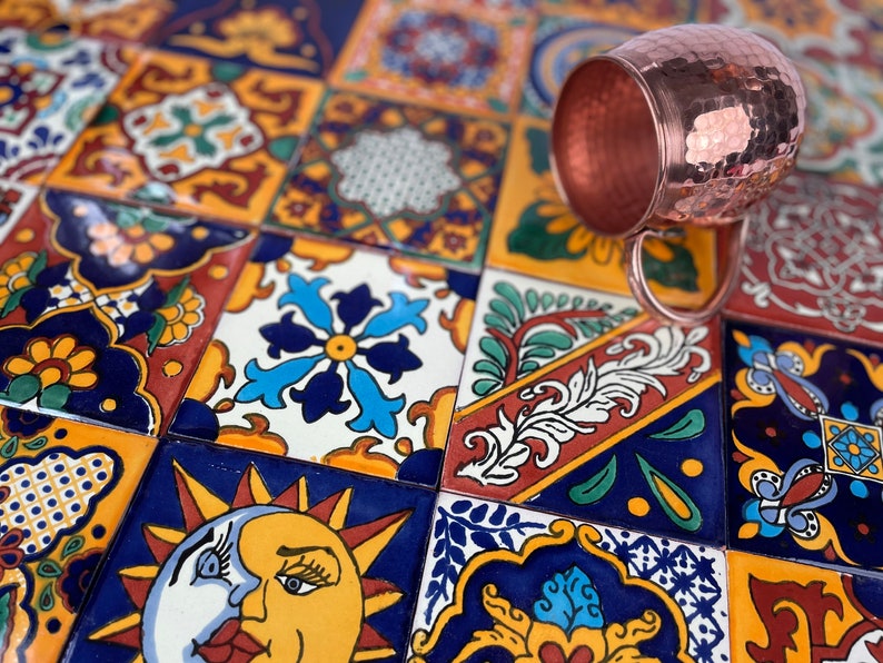 Girasol meksykański panel kafelkowy Talavera Ręcznie malowany patchworkowy zestaw 30 płytek 10.5 cm x 10.5 cm zdjęcie 5