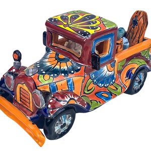 Ceramic car figurine from Mexico - Carcacha Mini - 12 x 15 cm