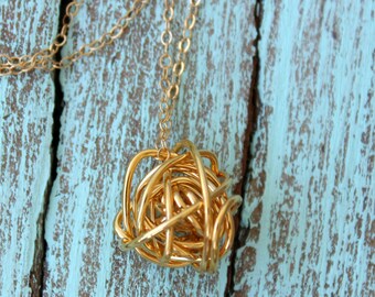 Gold Necklace for Women, Gold Artisan Necklace, String Necklace, Knot Necklace, Unique Pendant Necklace, Unique Gold Jewelry, Coil Necklace