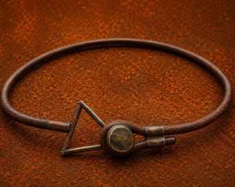 Gargantilla de cuero para hombre, collar de cuero rústico para hombre, collar con botón