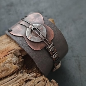 Guitar bracelet  Cuff Leather Bracelet  Mens Leather Bracelet  Leather Mens Bracelet  Gift for Guitarist  Cuff Mens Bracelet  Cuff Bracelet