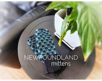 Newfoundland Mittens. Two tone black and green. 100% Canadian wool. Hand knit.