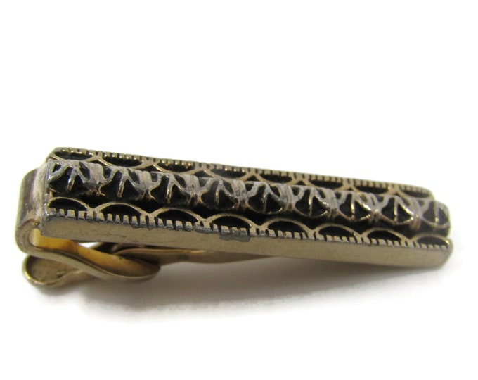 Fancy Design Tie Bar Clip Vintage Gold Tone Stand Out w/ Style Fit In with Class