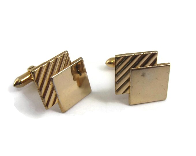Vintage Cufflinks for Men: Great Interlocking Gold Tone Design by Correct Quality